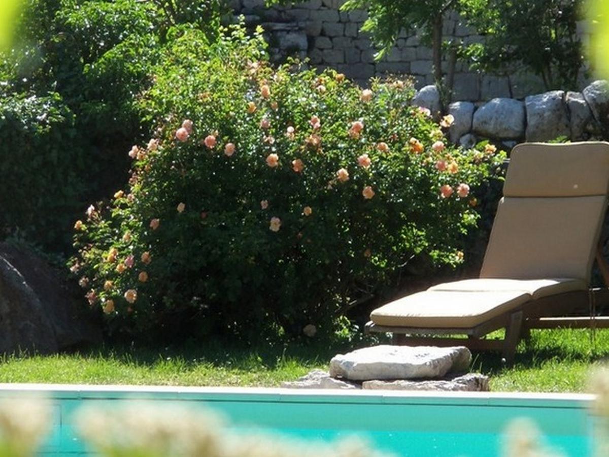 Chambres Et Jardin De Pierres Espedaillac Ngoại thất bức ảnh